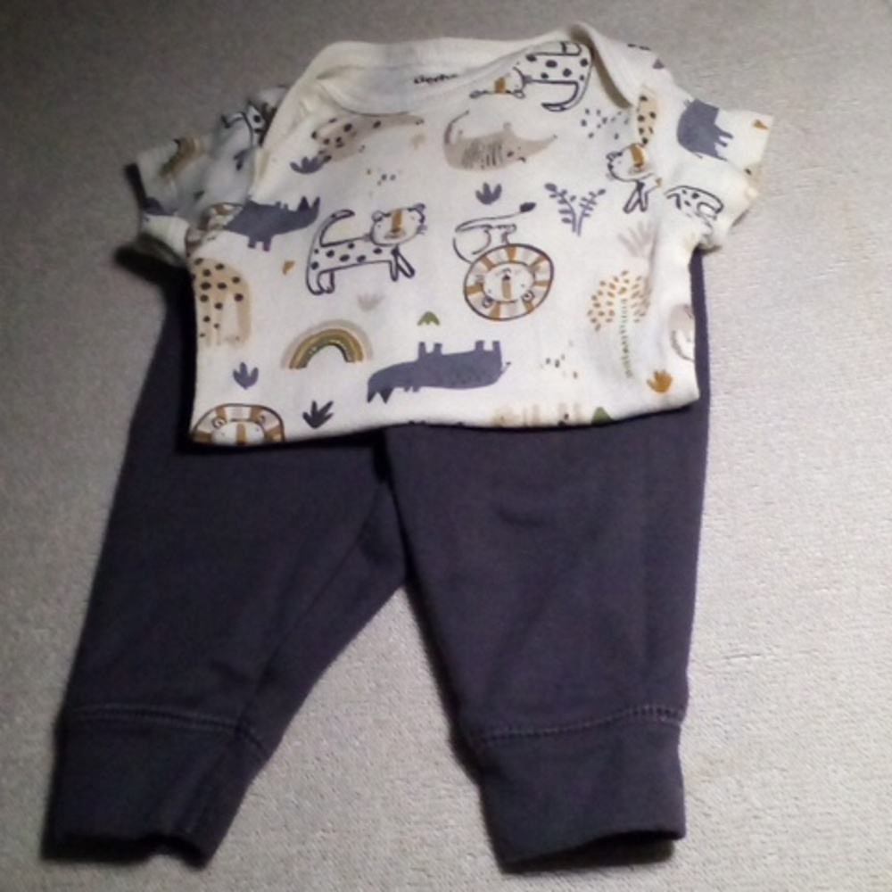 4/$20 Baby Boys Newborn Outfit, Carter's Jogger Pants & Gerber Safari Onesie Set